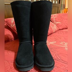 Black BearPaw Tall Boots Size 9-EUC